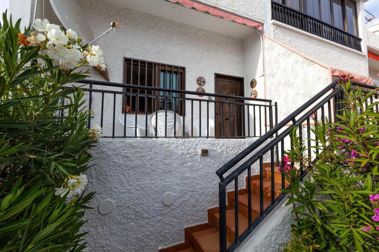 Apartamento En Primera Linea De Playa, Centrico, Tranquilo Playa de las Américas Kültér fotó