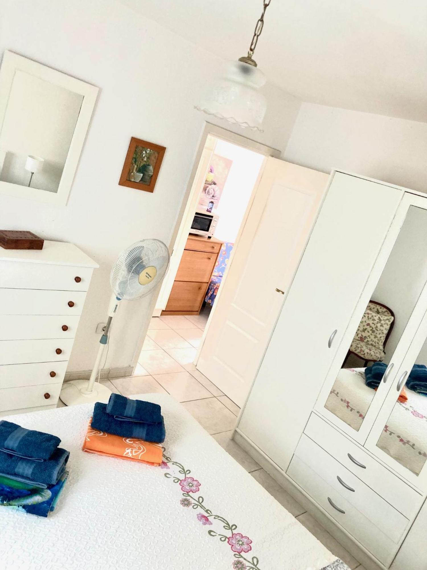 Apartamento En Primera Linea De Playa, Centrico, Tranquilo Playa de las Américas Kültér fotó