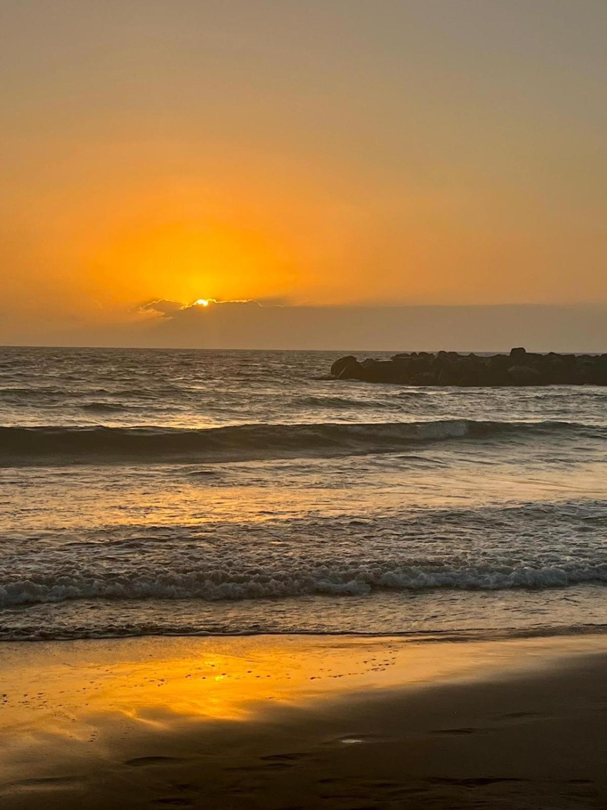 Apartamento En Primera Linea De Playa, Centrico, Tranquilo Playa de las Américas Kültér fotó