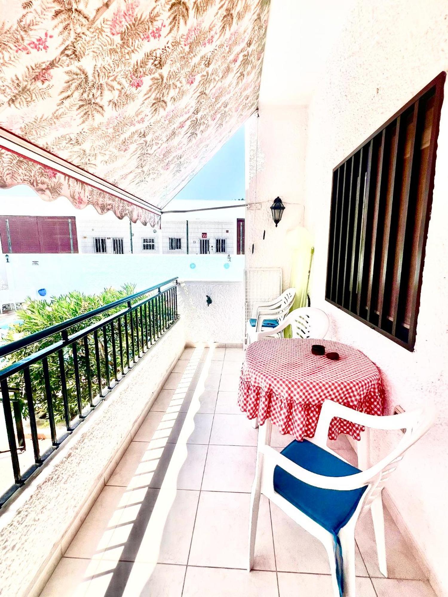 Apartamento En Primera Linea De Playa, Centrico, Tranquilo Playa de las Américas Kültér fotó